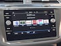 Volkswagen Tiguan 1.5 TSI 150pk DSG Elegance Navigatie Apple Carplay / Android Auto Parkeersensoren Camera Adaptive Cruise Control Stuur-en stoelverwarming Matrix LED-koplampen Virtual Cockpit Getinte ramen Climate Control ErgoActive stoelen