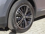 Volkswagen Tiguan 1.5 TSI 150pk DSG Elegance Navigatie Apple Carplay / Android Auto Parkeersensoren Camera Adaptive Cruise Control Stuur-en stoelverwarming Matrix LED-koplampen Virtual Cockpit Getinte ramen Climate Control ErgoActive stoelen