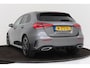 Mercedes-Benz A-klasse 180 Business Solution AMG | Sfeerverlichting | Org NL | CarPlay | Stoelverwarming | Climate Control |