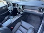 Volvo V60 Cross Country 2.0 T5 AWD Pro Polstar Getuned 310pk Panoramadak / Harmon Kardon / Camera / HU Display