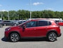 Peugeot 2008 1.2 PureTech Allure / PANO / CARPLAY