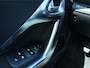 Peugeot 2008 1.2 PureTech Allure / PANO / CARPLAY