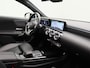 Mercedes-Benz A-klasse 180 Business Solution Luxury | PANORAMADAK | ACHTERUITRIJCAMERA | SFEERVERLICHTING | STOELVERWARMING | PARKEERSENSOREN | CLIMATE CONTROL | CRUISE CONTROL |