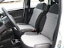 Fiat Panda Hybrid Cross 70pk | Navigatie Via AppleCarPlay/AndroidAuto | Bluetooth | Climate Control | Dakrails | LED Dagrijverlichting
