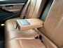 BMW 3-Serie 320i High Executive Automaat | Sport line, LED, Apple CarPlay, Leer, PDC, Navigatie, Cruise, Climate, Sportstoelen