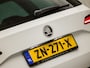 Skoda Karoq 1.0 TSI Sport Deluxe Automaat (APPLE CARPLAY, GROOT NAVI, CAMERA, LEDER/ALCANTARA, STOELVERWARMING, SPORTSTOELEN, ADAPTIVE CRUISE, GETINT GLAS, PARKEERSENSOREN, LED KOPLAMPEN, NIEUWE APK, NIEUWSTAAT)