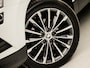 Skoda Karoq 1.0 TSI Sport Deluxe Automaat (APPLE CARPLAY, GROOT NAVI, CAMERA, LEDER/ALCANTARA, STOELVERWARMING, SPORTSTOELEN, ADAPTIVE CRUISE, GETINT GLAS, PARKEERSENSOREN, LED KOPLAMPEN, NIEUWE APK, NIEUWSTAAT)