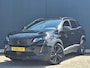 Peugeot 3008 1.2 PureTech GT | Black Pack | Panoramisch Schuifdak | Focal Sound | Camera voor en achter | Comfort Stoelen | Wat een stoere 3008 !!