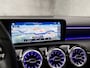 Mercedes-Benz A-klasse 180 Sport Automaat (SCHUIFDAK, GROOT NAVI, SFEERVERLICHTING, DIAMOND GRILL, CAMERA, STOELVERWARMING, LEDEREN SPORTSTOELEN, WIDESCREEN, CRUISE, NIEUWE APK, NIEUWSTAAT)
