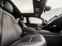 Mercedes-Benz A-klasse 180 Sport Automaat (SCHUIFDAK, GROOT NAVI, SFEERVERLICHTING, DIAMOND GRILL, CAMERA, STOELVERWARMING, LEDEREN SPORTSTOELEN, WIDESCREEN, CRUISE, NIEUWE APK, NIEUWSTAAT)