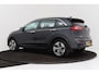 Kia e-Niro DynamicLine 64 kWh | Trekhaak | Dealer Ond. | Org NL | CarPlay | Camera | Stoelverwarming |