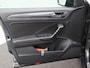 Volkswagen T-Roc 1.5 TSi 150 Pk R-Line | Full LED | Panoramadak | Trekhaak | 19 Inch | Camera | Adaptive Cruise Controle | 12.139 Km!!