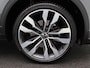 Volkswagen T-Roc 1.5 TSi 150 Pk R-Line | Full LED | Panoramadak | Trekhaak | 19 Inch | Camera | Adaptive Cruise Controle | 12.139 Km!!
