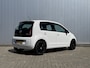 Volkswagen Up! 1.0 move up! BlueMotion Navi PDC