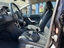 Ford Fiesta 1.25 Titanium 5Drs 82PK Leer Clima Cruise Park.Sens Trekhaak NAP NL-Auto Zeer Nette Staat!