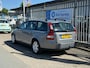 Volvo V50 2.4 Momentum | Automaat | Airco | Cruise | Trekhaak