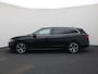 Volkswagen Passat Variant 1.5eHybrid 150kW/204PK Business DSG · Navigatie · Trekhaak · Massagefunctie · Garantie tot augustus 2029 of 100000km.