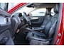 Volvo XC40 2.0 T4 190PK Momentum Automaat | Trekhaak & Sport Leder | Nette en zeer complete Nederlandse XC40 (dealer onderhouden)