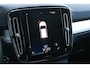 Volvo XC40 2.0 T4 190PK Momentum Automaat | Trekhaak & Sport Leder | Nette en zeer complete Nederlandse XC40 (dealer onderhouden)