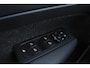 Volvo XC40 2.0 T4 190PK Momentum Automaat | Trekhaak & Sport Leder | Nette en zeer complete Nederlandse XC40 (dealer onderhouden)