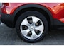 Volvo XC40 2.0 T4 190PK Momentum Automaat | Trekhaak & Sport Leder | Nette en zeer complete Nederlandse XC40 (dealer onderhouden)