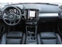 Volvo XC40 2.0 T4 190PK Momentum Automaat | Trekhaak & Sport Leder | Nette en zeer complete Nederlandse XC40 (dealer onderhouden)