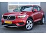 Volvo XC40 2.0 T4 190PK Momentum Automaat | Trekhaak & Sport Leder | Nette en zeer complete Nederlandse XC40 (dealer onderhouden)