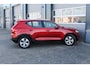 Volvo XC40 2.0 T4 190PK Momentum Automaat | Trekhaak & Sport Leder | Nette en zeer complete Nederlandse XC40 (dealer onderhouden)