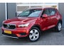 Volvo XC40 2.0 T4 190PK Momentum Automaat | Trekhaak & Sport Leder | Nette en zeer complete Nederlandse XC40 (dealer onderhouden)