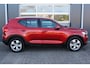 Volvo XC40 2.0 T4 190PK Momentum Automaat | Trekhaak & Sport Leder | Nette en zeer complete Nederlandse XC40 (dealer onderhouden)