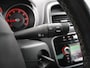 Fiat Punto Evo 100Pk 5Drs Navi Ecc Cruise Control Carkitt Pdc Bluetooth USB Lmv 16" City Steer Mistlampen Sempre 4X Elek.Raam + Elek.Spiegels 6-Versnellingen Blue&Me Dim.B.Spiegel 0.9 TwinAir Keurig onderhouden Fiat! Zeer Compleet!