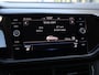 Volkswagen T-Cross 1.0 TSI Life 95PK | Navigatie | Trekhaak | Parkeersensoren | Cruise control | Climatronic