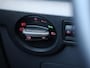 Volkswagen T-Cross 1.0 TSI Life 95PK | Navigatie | Trekhaak | Parkeersensoren | Cruise control | Climatronic