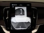 Volvo XC90 2.0 T8 Plug-in hybrid AWD Ultra Dark 455PK AUT. Pano-Schuifdak, Harman-Kardon Audio, Head-Up Display, Stoelverwarming/koeling/massage, Alarm, Adaptieve Cruise, Side Assist, Navi, Four-C Chassis, Trekhaak, 22" LM Velgen