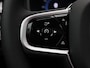 Volvo XC90 2.0 T8 Plug-in hybrid AWD Ultra Dark 455PK AUT. Pano-Schuifdak, Harman-Kardon Audio, Head-Up Display, Stoelverwarming/koeling/massage, Alarm, Adaptieve Cruise, Side Assist, Navi, Four-C Chassis, Trekhaak, 22" LM Velgen