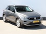 Volkswagen T-Roc 1.0 TSI Style Business 115PK | Navigatie | Stoelverwarming | Trekhaak | Parkeersensoren | Dab+ | Led