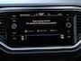 Volkswagen T-Roc 1.0 TSI Style Business 115PK | Navigatie | Stoelverwarming | Trekhaak | Parkeersensoren | Dab+ | Led