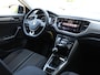 Volkswagen T-Roc 1.0 TSI Style Business 115PK | Navigatie | Stoelverwarming | Trekhaak | Parkeersensoren | Dab+ | Led