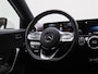 Mercedes-Benz A-klasse 200 Business Solution AMG | Achteruitrijcamera | Parkeersensoren | Stoelverwarming | Panoramadak |
