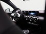 Mercedes-Benz A-klasse 200 Business Solution AMG | Achteruitrijcamera | Parkeersensoren | Stoelverwarming | Panoramadak |