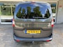 Ford Transit Courier 1.5 TDCI Ambiente Navigatie/Airco/Stoelverwarming/Elektr. verst.bare buitenspieg./Multifunct. Stuur/Tussenschot met ruit/Licht metalen velg./Links en rechts Schuifdeur/Trekhaak
