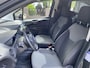 Ford Transit Courier 1.5 TDCI Ambiente Navigatie/Airco/Stoelverwarming/Elektr. verst.bare buitenspieg./Multifunct. Stuur/Tussenschot met ruit/Licht metalen velg./Links en rechts Schuifdeur/Trekhaak
