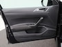 Volkswagen Taigo 1.0 TSi 110 Pk Automaat R-Line Business | Full LED | Trekhaak | Navigatie | Camera | 18 Inch | Privacy Glass | Stoelverwarming | 71.581 Km!!