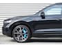 Volkswagen Touareg 3.0 TSi eHybrid 4MOTION R | Pano | Trekhaak | Massage | HUD | DynAudio | Soft Close | 22" |