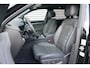 Volkswagen Touareg 3.0 TSi eHybrid 4MOTION R | Pano | Trekhaak | Massage | HUD | DynAudio | Soft Close | 22" |