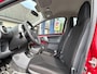 Toyota Aygo 1.0-12V Access 5Deurs NAP NL-Auto Nieuwe APK Dealeronderhouden!