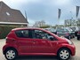 Toyota Aygo 1.0-12V Access 5Deurs NAP NL-Auto Nieuwe APK Dealeronderhouden!