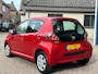 Toyota Aygo 1.0-12V Access 5Deurs NAP NL-Auto Nieuwe APK Dealeronderhouden!