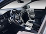 Volkswagen T-Roc 1.5 TSI Sport Business R 150PK DSG | 2x R-line | Trekhaak | Clima | Stoelverwarming |