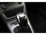 Opel Astra 1.4 Black Edition 150pk | Navigatie | Airco | Sportief | Parkeersensoren Achter | Weinig Kilometers | 1e Eigenaar | 17" Lichtmetalen Velgen | Cruise Control